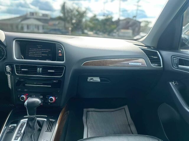 Серый Ауди Ку 5, объемом двигателя 2 л и пробегом 75 тыс. км за 3000 $, фото 7 на Automoto.ua