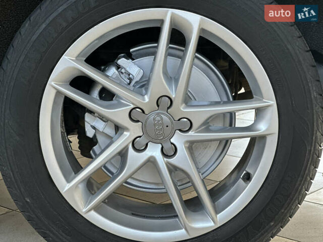 Серый Ауди Ку 5, объемом двигателя 2 л и пробегом 213 тыс. км за 14999 $, фото 75 на Automoto.ua