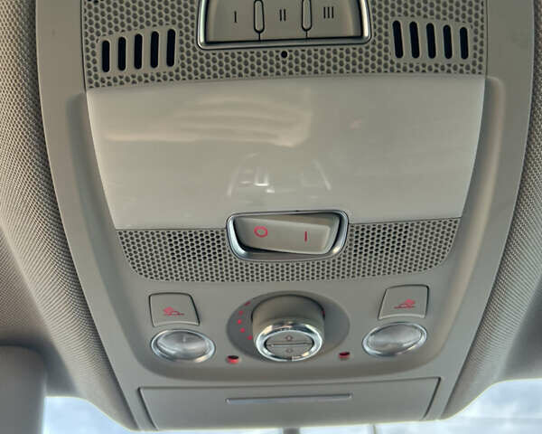 Ауді Ку 5 2015 у Коломые на Automoto.ua Сірий Ауді Ку 5, об'ємом двигуна 2 л та пробігом 220 тис. км за 15800 $, фото 81 на Automoto.ua