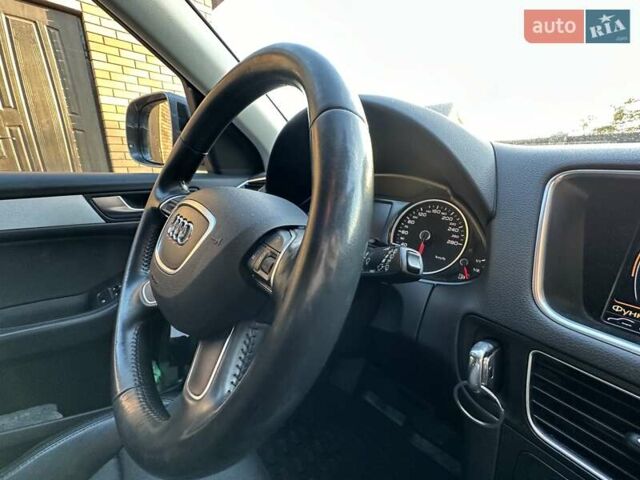 Серый Ауди Ку 5, объемом двигателя 1.97 л и пробегом 385 тыс. км за 22500 $, фото 11 на Automoto.ua