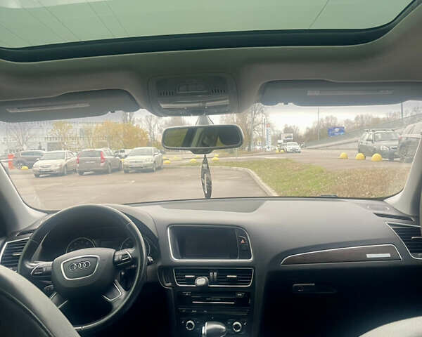 Серый Ауди Ку 5, объемом двигателя 2 л и пробегом 150 тыс. км за 19300 $, фото 7 на Automoto.ua