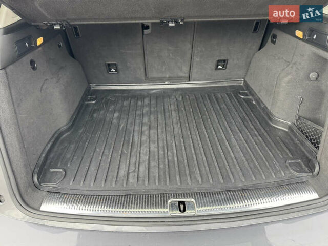 Ауді Ку 5 2015 у Луцьку на Automoto.ua Сірий Ауді Ку 5, об'ємом двигуна 2 л та пробігом 122 тис. км за 16550 $, фото 50 на Automoto.ua