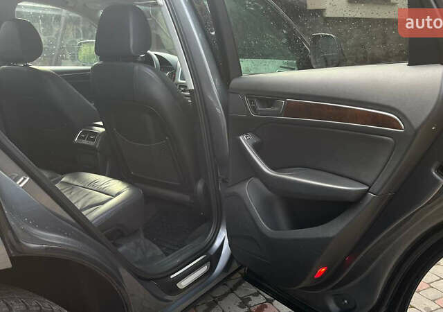 Серый Ауди Ку 5, объемом двигателя 1.98 л и пробегом 120 тыс. км за 14999 $, фото 30 на Automoto.ua