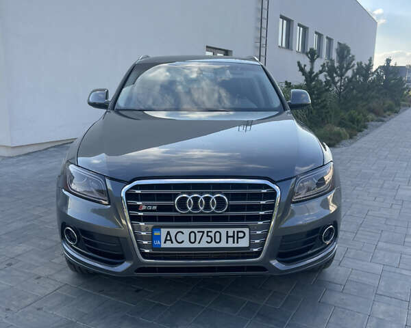 Серый Ауди Ку 5, объемом двигателя 1.98 л и пробегом 141 тыс. км за 16000 $, фото 3 на Automoto.ua