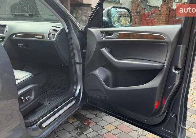 Серый Ауди Ку 5, объемом двигателя 1.98 л и пробегом 120 тыс. км за 14999 $, фото 24 на Automoto.ua