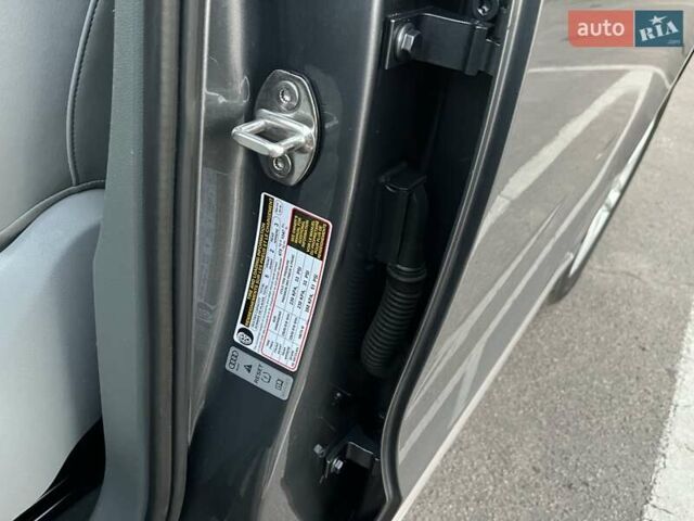 Сірий Ауді Ку 5, об'ємом двигуна 3 л та пробігом 234 тис. км за 17800 $, фото 73 на Automoto.ua
