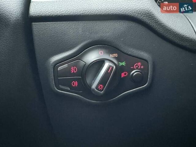 Сірий Ауді Ку 5, об'ємом двигуна 2.97 л та пробігом 147 тис. км за 21490 $, фото 17 на Automoto.ua