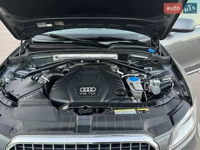 Серый Ауди Ку 5, объемом двигателя 3 л и пробегом 234 тыс. км за 17500 $, фото 50 на Automoto.ua