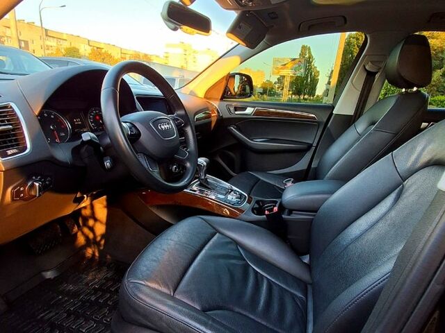 Ауді Ку 5 2015 у Павлограде на Automoto.ua Сірий Ауді Ку 5, об'ємом двигуна 2 л та пробігом 249 тис. км за 16000 $, фото 10 на Automoto.ua