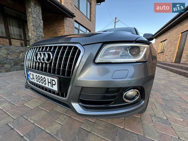 Серый Ауди Ку 5, объемом двигателя 1.97 л и пробегом 385 тыс. км за 22500 $, фото 1 на Automoto.ua