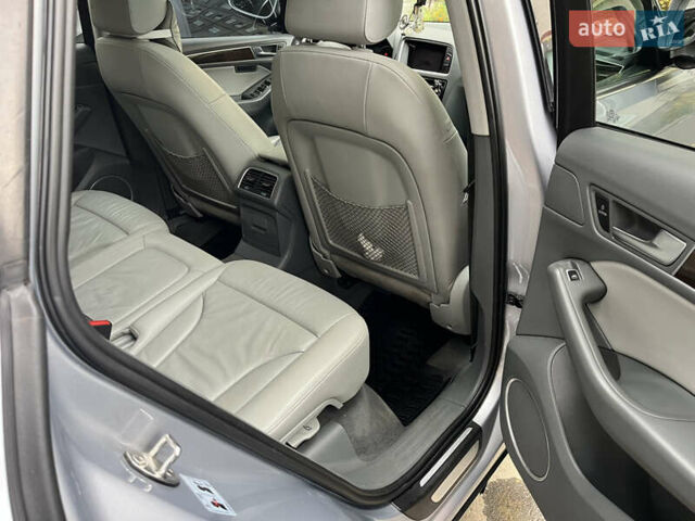 Серый Ауди Ку 5, объемом двигателя 1.98 л и пробегом 185 тыс. км за 19300 $, фото 19 на Automoto.ua