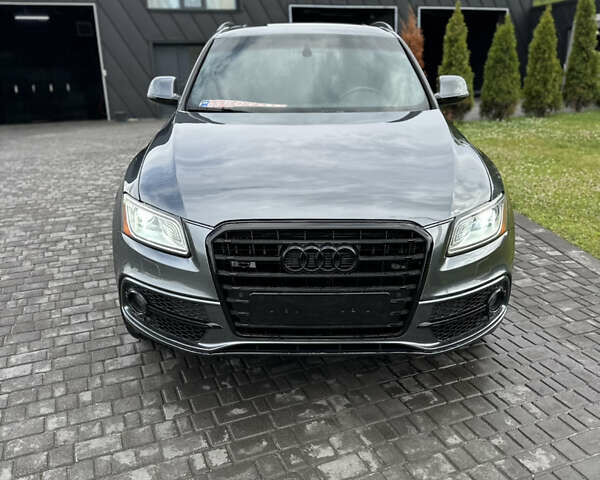 Серый Ауди Ку 5, объемом двигателя 3 л и пробегом 196 тыс. км за 16999 $, фото 9 на Automoto.ua