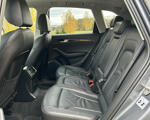 Ауді Ку 5 2015 у Коломые на Automoto.ua Сірий Ауді Ку 5, об'ємом двигуна 2 л та пробігом 220 тис. км за 15800 $, фото 53 на Automoto.ua