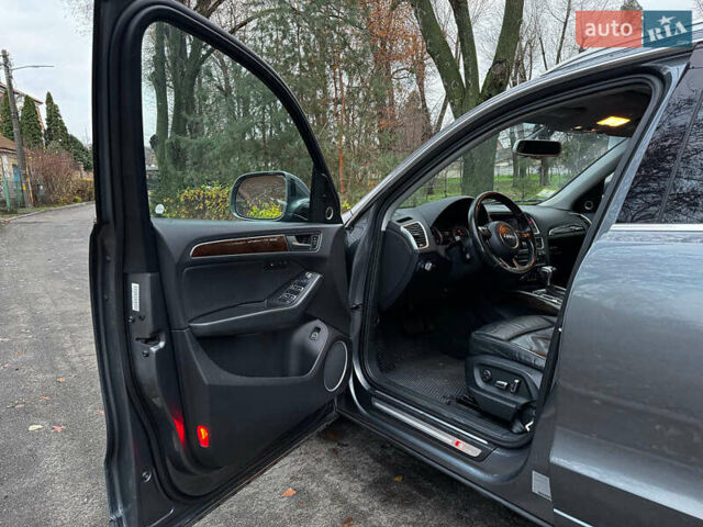 Сірий Ауді Ку 5, об'ємом двигуна 3 л та пробігом 175 тис. км за 15790 $, фото 13 на Automoto.ua