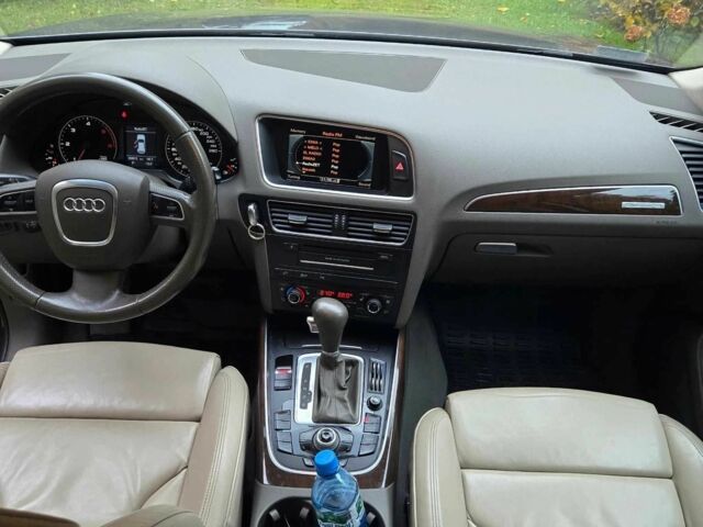 Ауди Ку 5 2015 в Киеве на Automoto.ua Серый Ауди Ку 5, объемом двигателя 3 л и пробегом 260 тыс. км за 8000 $, фото 13 на Automoto.ua
