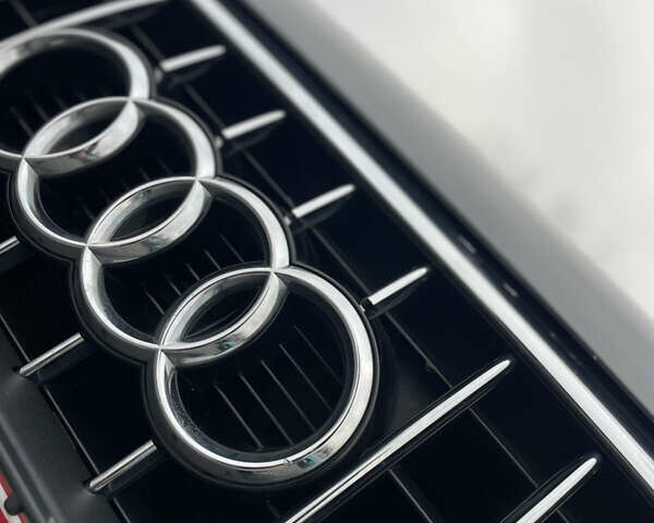 Серый Ауди Ку 5, объемом двигателя 2.97 л и пробегом 213 тыс. км за 19450 $, фото 13 на Automoto.ua