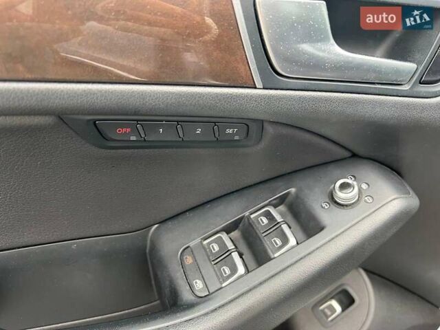 Ауди Ку 5 2015 в Львове на Automoto.ua Серый Ауди Ку 5, объемом двигателя 2 л и пробегом 196 тыс. км за 15590 $, фото 15 на Automoto.ua