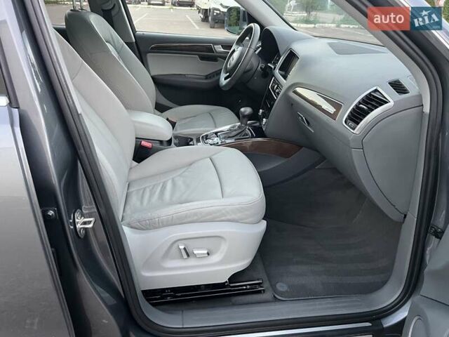 Серый Ауди Ку 5, объемом двигателя 3 л и пробегом 234 тыс. км за 17500 $, фото 17 на Automoto.ua