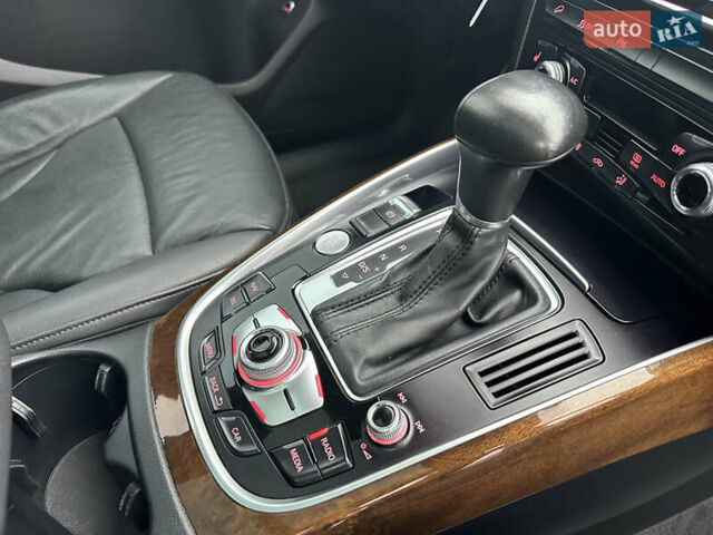 Серый Ауди Ку 5, объемом двигателя 2 л и пробегом 182 тыс. км за 15499 $, фото 63 на Automoto.ua