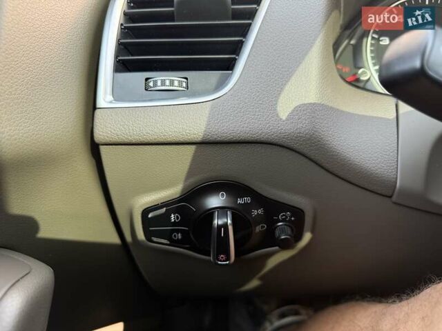 Сірий Ауді Ку 5, об'ємом двигуна 2 л та пробігом 212 тис. км за 13700 $, фото 33 на Automoto.ua