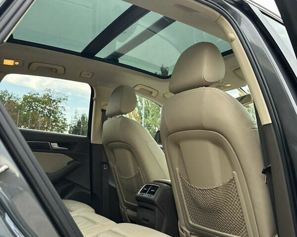 Сірий Ауді Ку 5, об'ємом двигуна 2 л та пробігом 212 тис. км за 18500 $, фото 16 на Automoto.ua