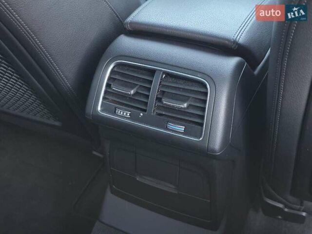 Сірий Ауді Ку 5, об'ємом двигуна 3 л та пробігом 199 тис. км за 19499 $, фото 24 на Automoto.ua