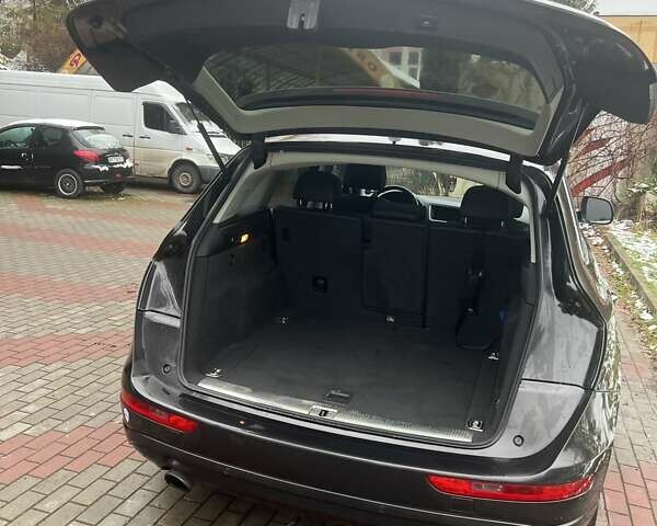 Сірий Ауді Ку 5, об'ємом двигуна 1.98 л та пробігом 240 тис. км за 14900 $, фото 3 на Automoto.ua