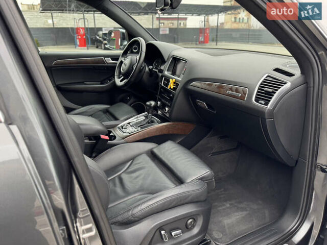 Сірий Ауді Ку 5, об'ємом двигуна 2 л та пробігом 177 тис. км за 15777 $, фото 53 на Automoto.ua