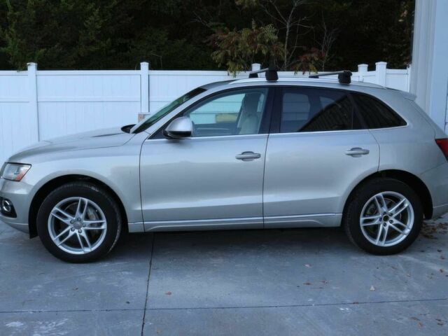 Сірий Ауді Ку 5, об'ємом двигуна 3 л та пробігом 70 тис. км за 12500 $, фото 6 на Automoto.ua