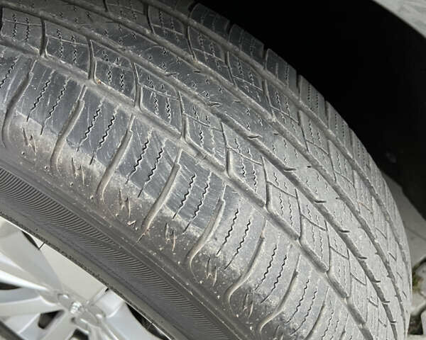 Серый Ауди Ку 5, объемом двигателя 2 л и пробегом 214 тыс. км за 15500 $, фото 49 на Automoto.ua