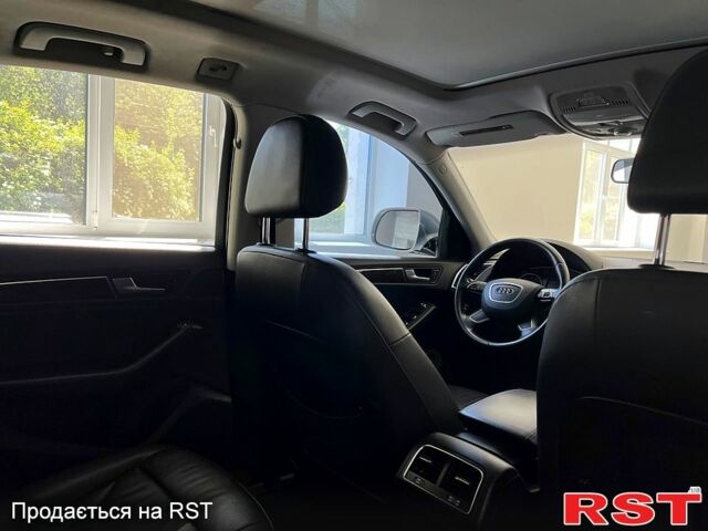 Серый Ауди Ку 5, объемом двигателя 2 л и пробегом 234 тыс. км за 14500 $, фото 4 на Automoto.ua