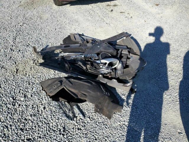 Серый Ауди Ку 5, объемом двигателя 2 л и пробегом 61 тыс. км за 2500 $, фото 11 на Automoto.ua