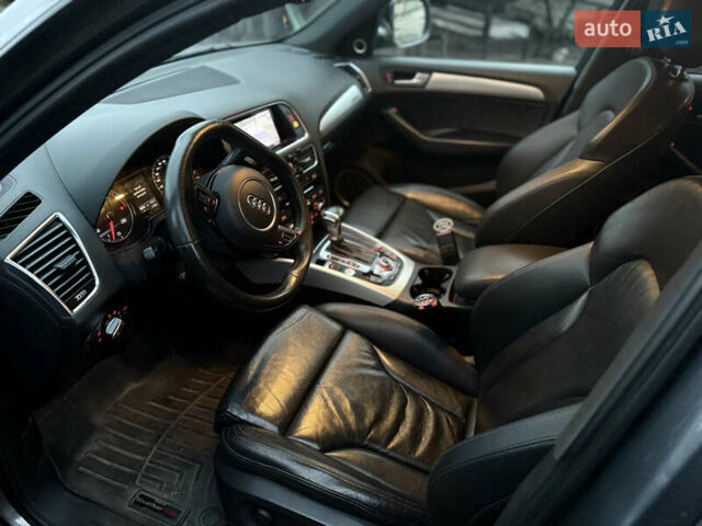 Сірий Ауді Ку 5, об'ємом двигуна 3 л та пробігом 188 тис. км за 17800 $, фото 15 на Automoto.ua