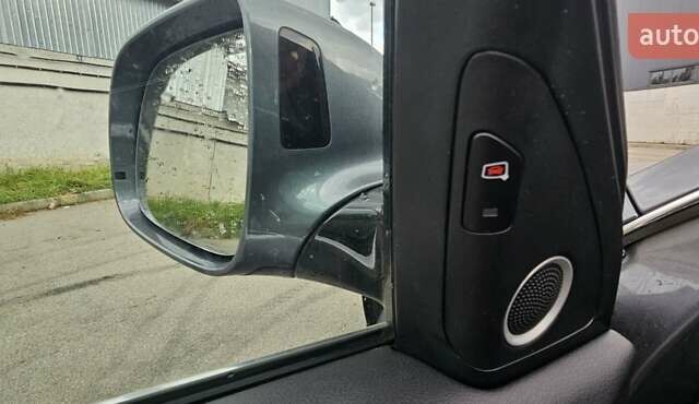 Серый Ауди Ку 5, объемом двигателя 1.98 л и пробегом 180 тыс. км за 17000 $, фото 9 на Automoto.ua