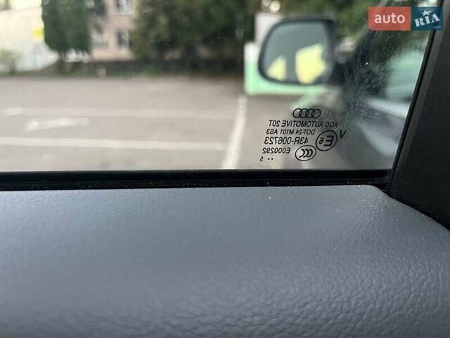 Серый Ауди Ку 5, объемом двигателя 3 л и пробегом 234 тыс. км за 17500 $, фото 80 на Automoto.ua