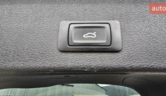 Серый Ауди Ку 5, объемом двигателя 1.98 л и пробегом 180 тыс. км за 17000 $, фото 24 на Automoto.ua