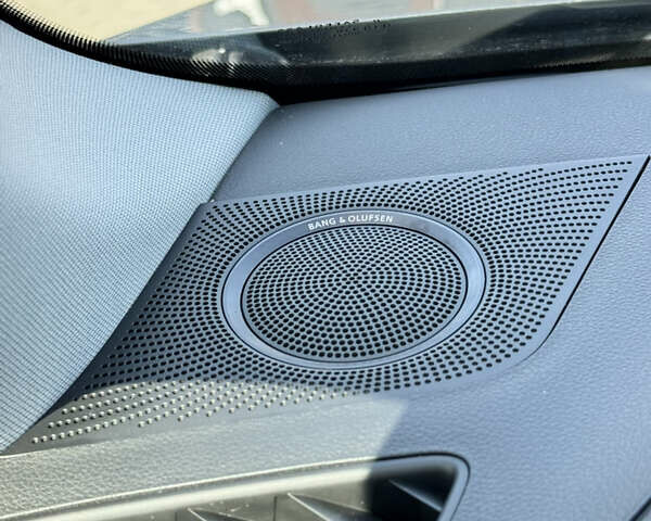 Серый Ауди Ку 5, объемом двигателя 2 л и пробегом 225 тыс. км за 14600 $, фото 23 на Automoto.ua