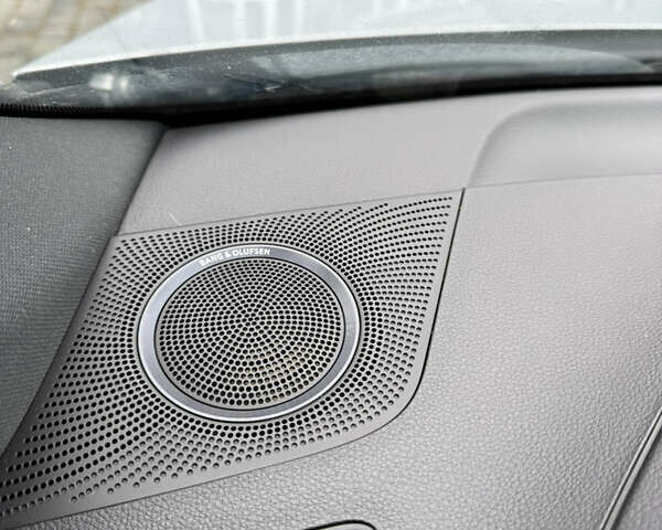 Сірий Ауді Ку 5, об'ємом двигуна 2 л та пробігом 180 тис. км за 16800 $, фото 20 на Automoto.ua