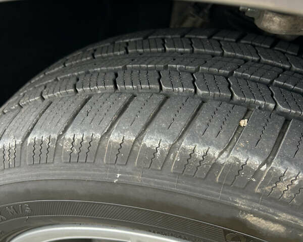 Сірий Ауді Ку 5, об'ємом двигуна 2 л та пробігом 220 тис. км за 15000 $, фото 110 на Automoto.ua