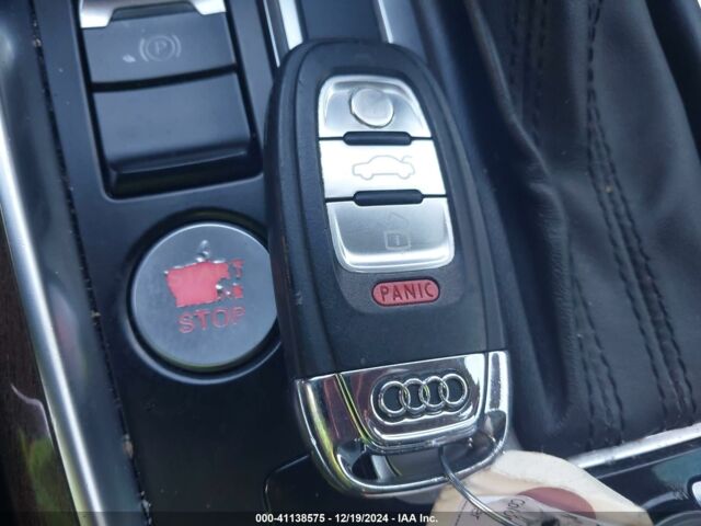 Серый Ауди Ку 5, объемом двигателя 2 л и пробегом 183 тыс. км за 12950 $, фото 10 на Automoto.ua