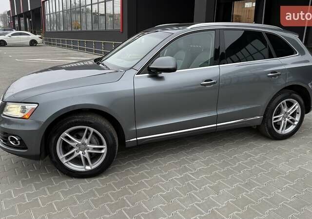 Серый Ауди Ку 5, объемом двигателя 1.98 л и пробегом 82 тыс. км за 18299 $, фото 1 на Automoto.ua