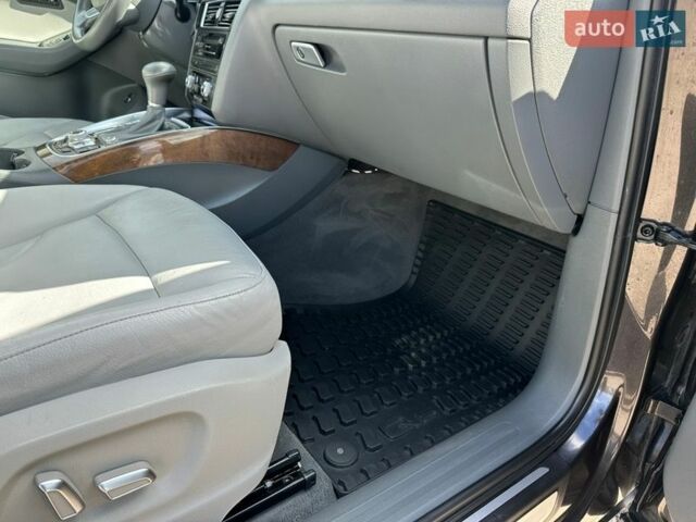 Серый Ауди Ку 5, объемом двигателя 2 л и пробегом 129 тыс. км за 16300 $, фото 39 на Automoto.ua