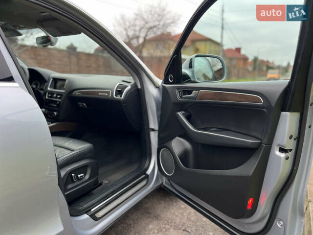 Серый Ауди Ку 5, объемом двигателя 2 л и пробегом 151 тыс. км за 14800 $, фото 16 на Automoto.ua