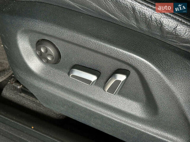 Серый Ауди Ку 5, объемом двигателя 2 л и пробегом 163 тыс. км за 18490 $, фото 12 на Automoto.ua