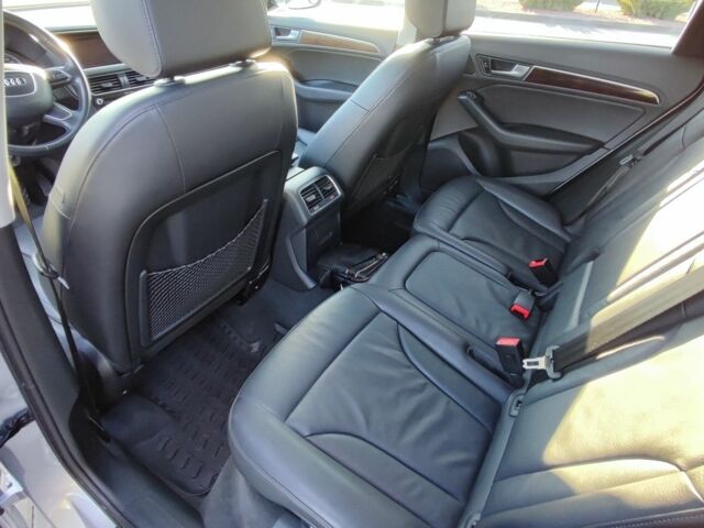 Серый Ауди Ку 5, объемом двигателя 2 л и пробегом 154 тыс. км за 16700 $, фото 7 на Automoto.ua