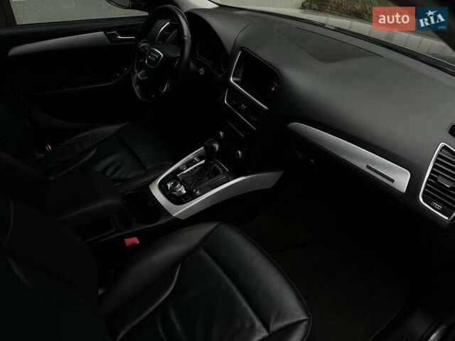 Сірий Ауді Ку 5, об'ємом двигуна 1.98 л та пробігом 148 тис. км за 18450 $, фото 35 на Automoto.ua