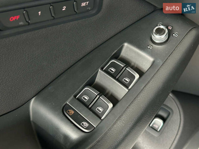 Серый Ауди Ку 5, объемом двигателя 2 л и пробегом 163 тыс. км за 18490 $, фото 10 на Automoto.ua