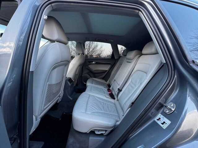 Серый Ауди Ку 5, объемом двигателя 0 л и пробегом 184 тыс. км за 15300 $, фото 8 на Automoto.ua