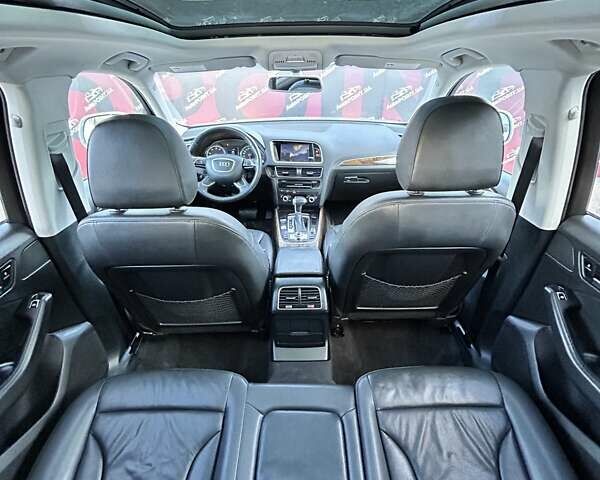 Серый Ауди Ку 5, объемом двигателя 2 л и пробегом 227 тыс. км за 17600 $, фото 17 на Automoto.ua