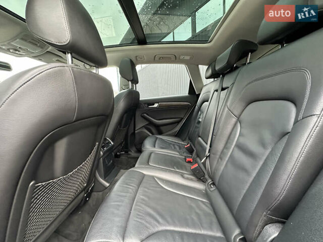 Серый Ауди Ку 5, объемом двигателя 2 л и пробегом 188 тыс. км за 15900 $, фото 48 на Automoto.ua